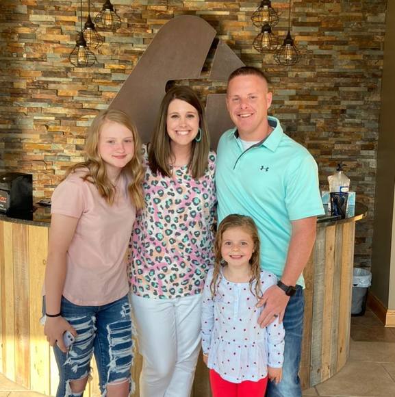 Meet your Posher, Kimber - Picture 1 of 1